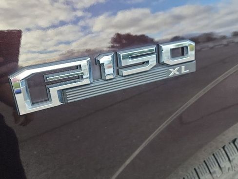 Used 2019 Ford F150 XL w/ Equipment Group 101A Mid AWD/4WD image 10