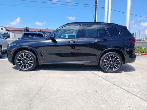 New 2026 BMW X5 xDrive50e AWD/4WD image 6