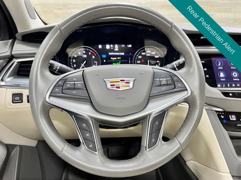 Used 2021 Cadillac XT5 Premium Luxury AWD/4WD image 27