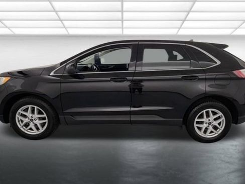 Certified 2022 Ford Edge SEL w/ Convenience Package AWD/4WD image 4