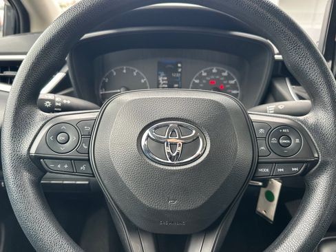 Used 2024 Toyota Corolla LE image 21