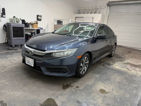 Used 2016 Honda Civic EX image 5