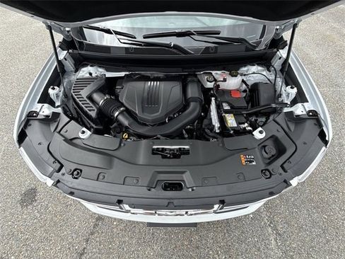 New 2025 GMC Acadia Elevation image 30