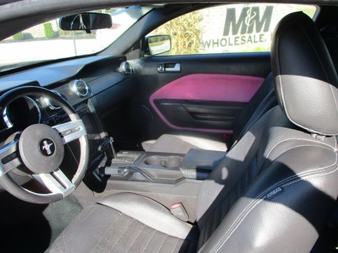 Used 2008 Ford Mustang Premium image 13