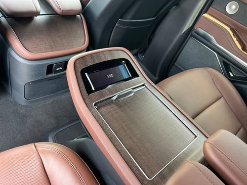 New 2027 Lincoln Navigator L Reserve AWD/4WD image 17