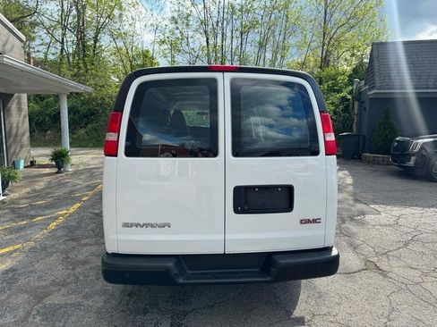 Used 2023 GMC Savana 2500 Extended w/ Driver Convenience Package image 6