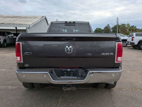 Used 2017 RAM 3500 Laramie w/ Convenience Group AWD/4WD image 5