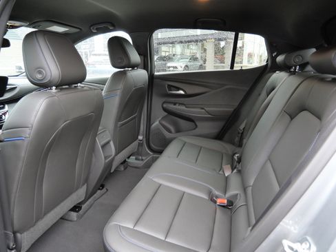 New 2025 Buick Envista Sport Touring w/ Convenience I Package image 4