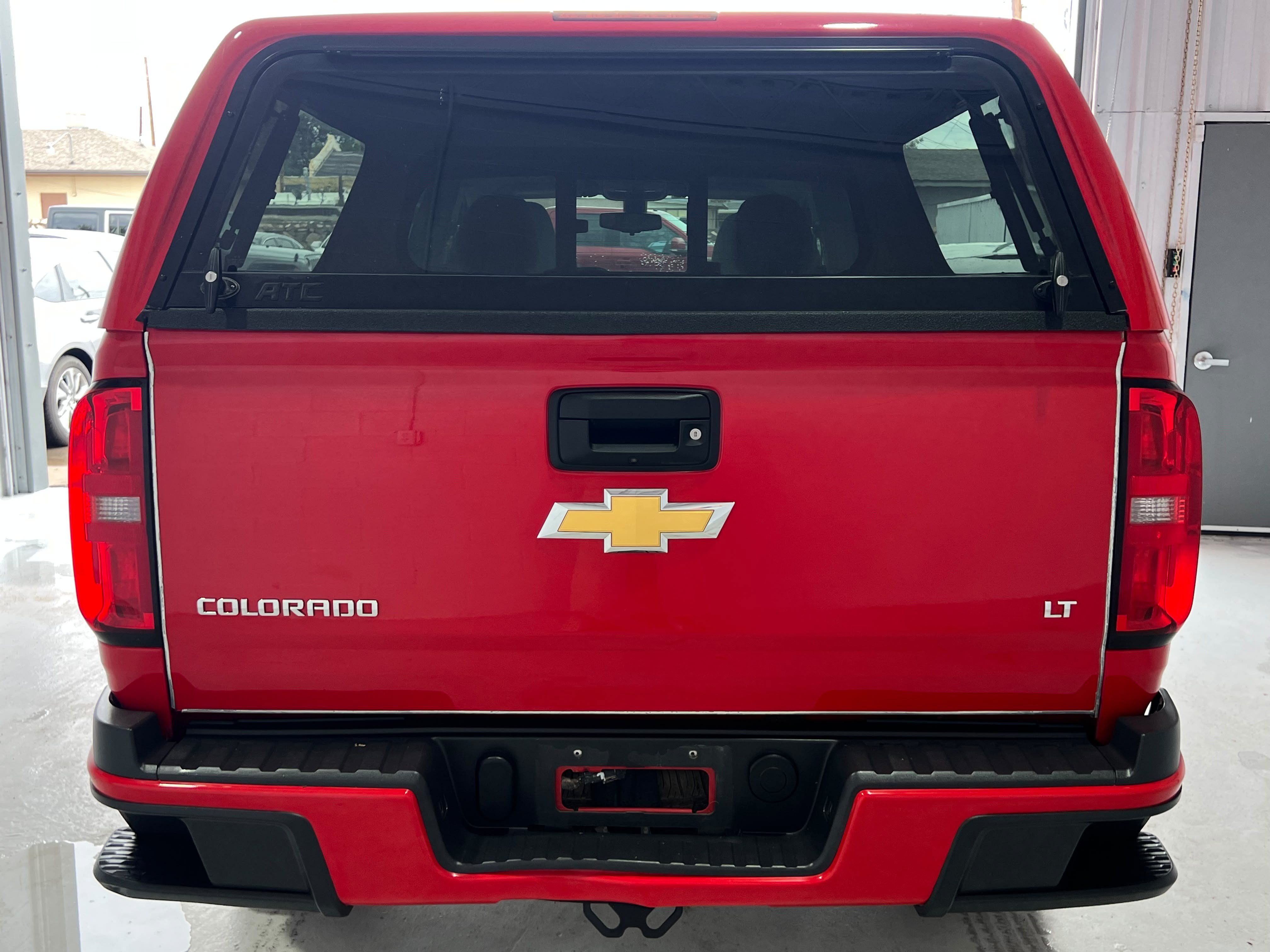 Used 2016 Chevrolet Colorado LT w/ LT Convenience Package RWD image 4