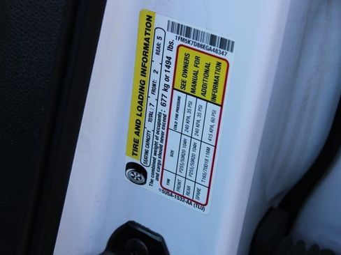 Used 2014 Ford Explorer XLT w/ Equipment Group 202A image 31