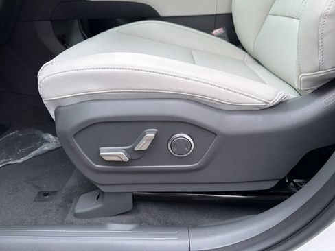 New 2026 Hyundai Santa Fe SEL AWD/4WD image 19