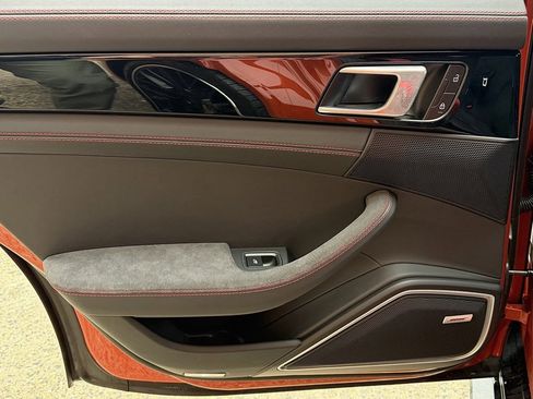 Used 2023 Porsche Panamera GTS image 17