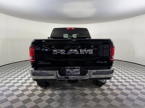 Used 2025 RAM 2500 Big Horn AWD/4WD image 9