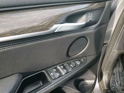 Used 2015 BMW X5 xDrive35i image 11