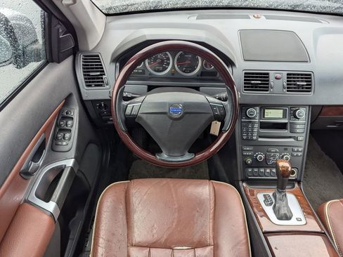 Used 2014 Volvo XC90 3.2 w/ Climate Package AWD/4WD image 24