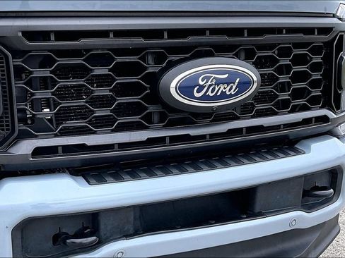 Used 2024 Ford F250 Lariat w/ Lariat Ultimate Package AWD/4WD image 29