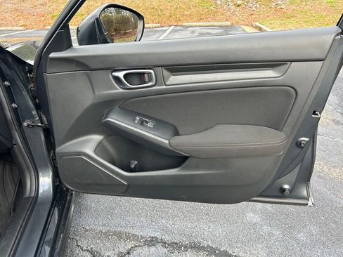 Used 2025 Honda Civic Sport image 52