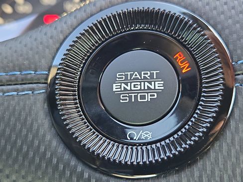 New 2026 Jeep Compass Latitude image 10