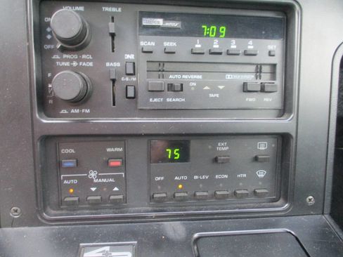 Used 1988 Chevrolet Corvette Coupe RWD image 22