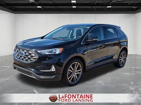 Used 2021 Ford Edge Titanium w/ Class II Trailer Tow Package AWD/4WD image 1