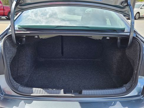 Used 2024 Volkswagen Jetta SE image 30