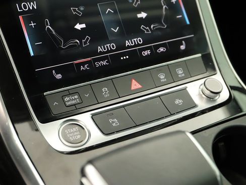Certified 2023 Audi Q7 3.0T Premium Plus w/ Premium Plus Package AWD/4WD image 20