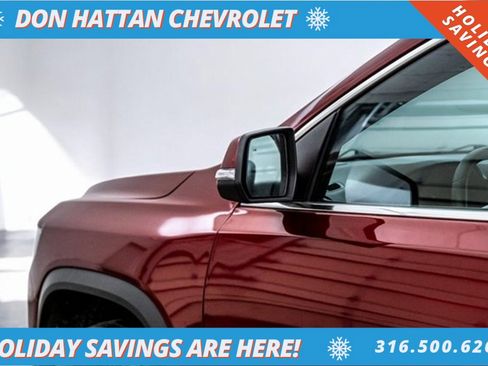 Used 2023 GMC Acadia SLE w/ Driver Convenience Package image 28