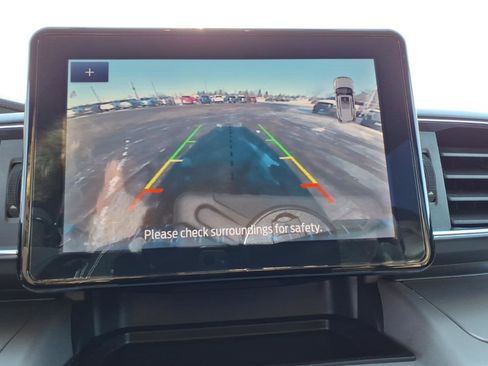 Used 2024 Ford Explorer XLT w/ Equipment Group 202A image 20