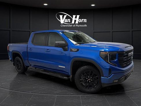 Used 2024 GMC Sierra 1500 Elevation image 1