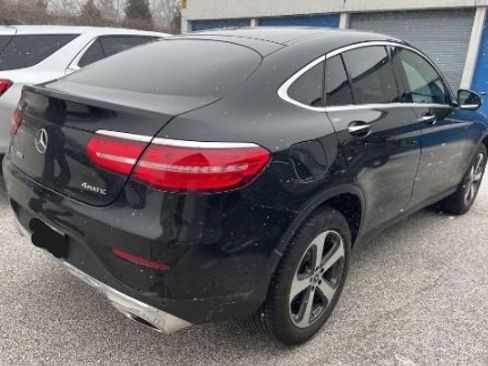 Used 2019 Mercedes-Benz GLC 300 GLC 300 Coupe image 2