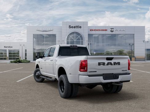 New 2026 RAM 3500 Laramie AWD/4WD image 4