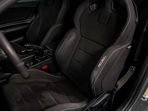 Used 2018 Ford Mustang Shelby GT350 w/ Electronics Package RWD image 12