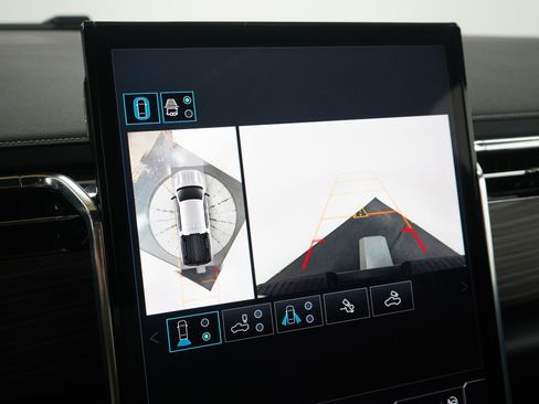 Used 2024 GMC Sierra EV Denali image 28