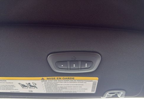 New 2026 Chrysler Pacifica Select FWD image 24
