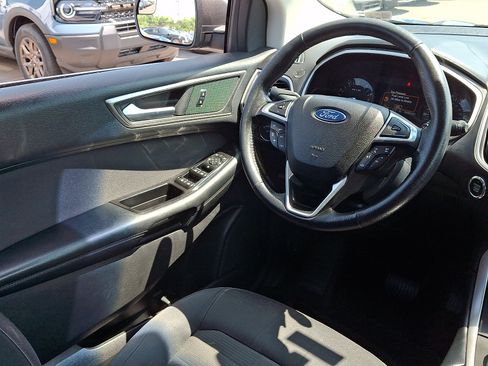 Used 2017 Ford Edge SEL AWD/4WD image 14