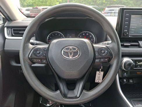 Used 2020 Toyota RAV4 LE w/ All Weather Liner Package AWD/4WD image 19