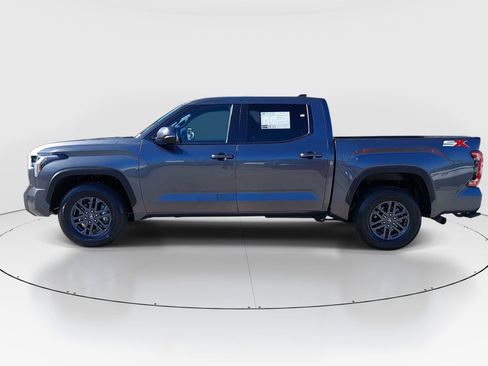 Used 2025 Toyota Tundra SR5 w/ SR5 Convenience Package RWD image 4