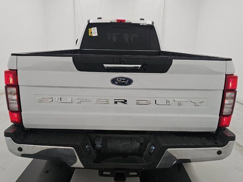 Used 2022 Ford F250 Lariat w/ Lariat Value Package AWD/4WD image 4