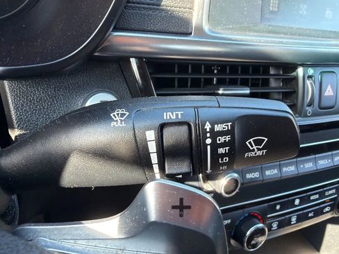 Used 2018 Kia Optima SX FWD image 13
