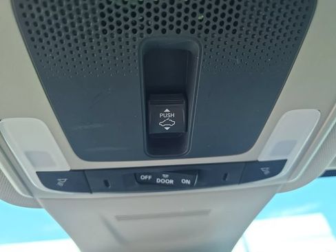 Used 2024 Honda CR-V EX image 25