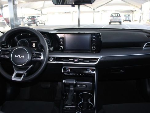 Used 2022 Kia K5 LXS image 23