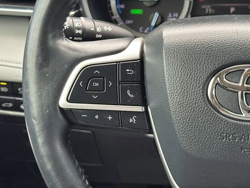 Used 2022 Toyota Highlander Platinum AWD/4WD image 20