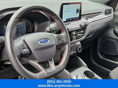Used 2024 Ford Escape ST-Line FWD image 8
