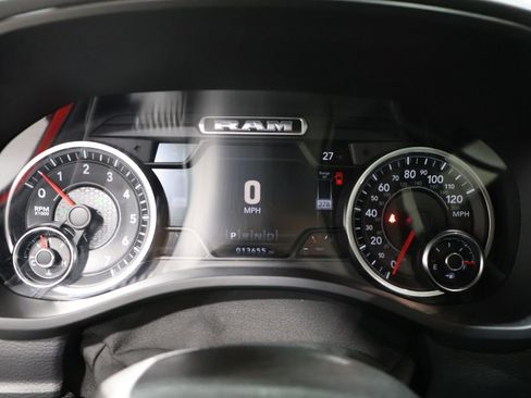 Used 2021 RAM 1500 Big Horn w/ Built-to-serve Edition image 39