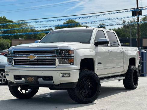 Used 2014 Chevrolet Silverado 1500 High Country w/ High Country Premium Package AWD/4WD image 3