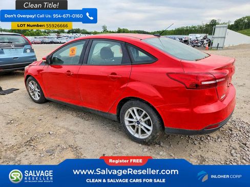 Used 2015 Ford Focus SE FWD image 3