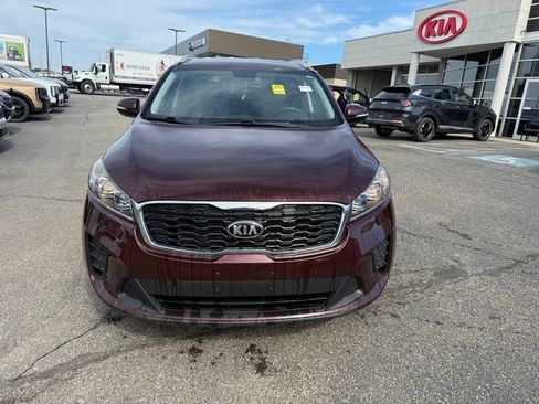 Used 2019 Kia Sorento AWD w/ LX Convenience Package image 2