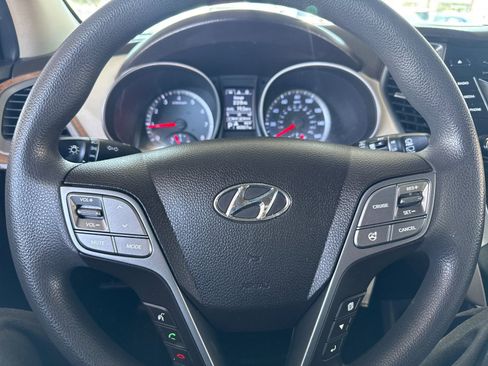 Used 2016 Hyundai Santa Fe Sport FWD image 20