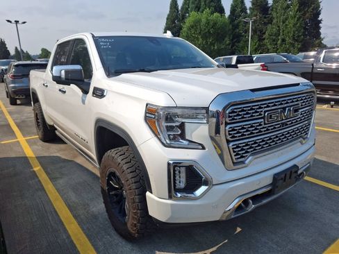 Used 2020 GMC Sierra 1500 Denali w/ Denali Ultimate Package AWD/4WD image 2