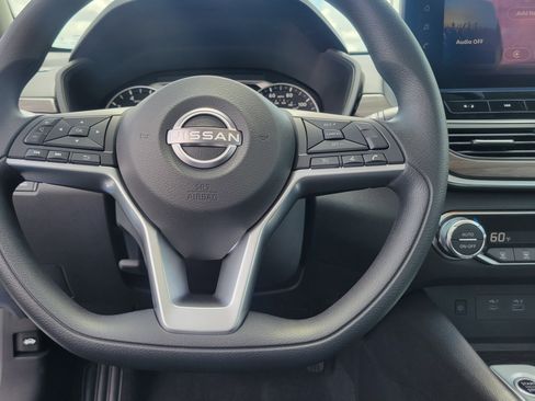 New 2026 Nissan Altima 2.5 SV FWD image 33